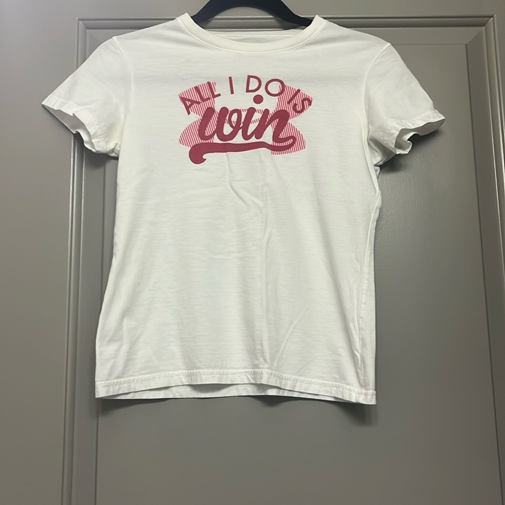 Under Armour girl t-shirt in a youth medium.